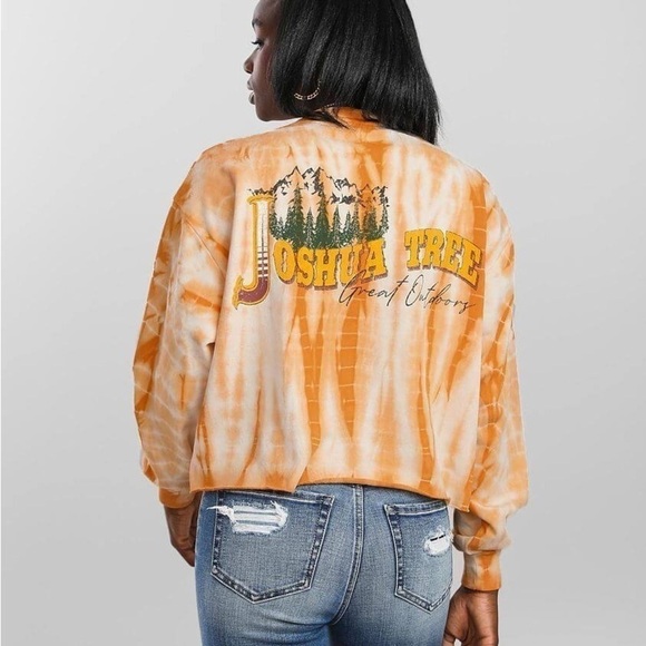 Urban Nation Great Outdoors Joshua Tree Cropped Pullover Medium - Picture 2 of 7